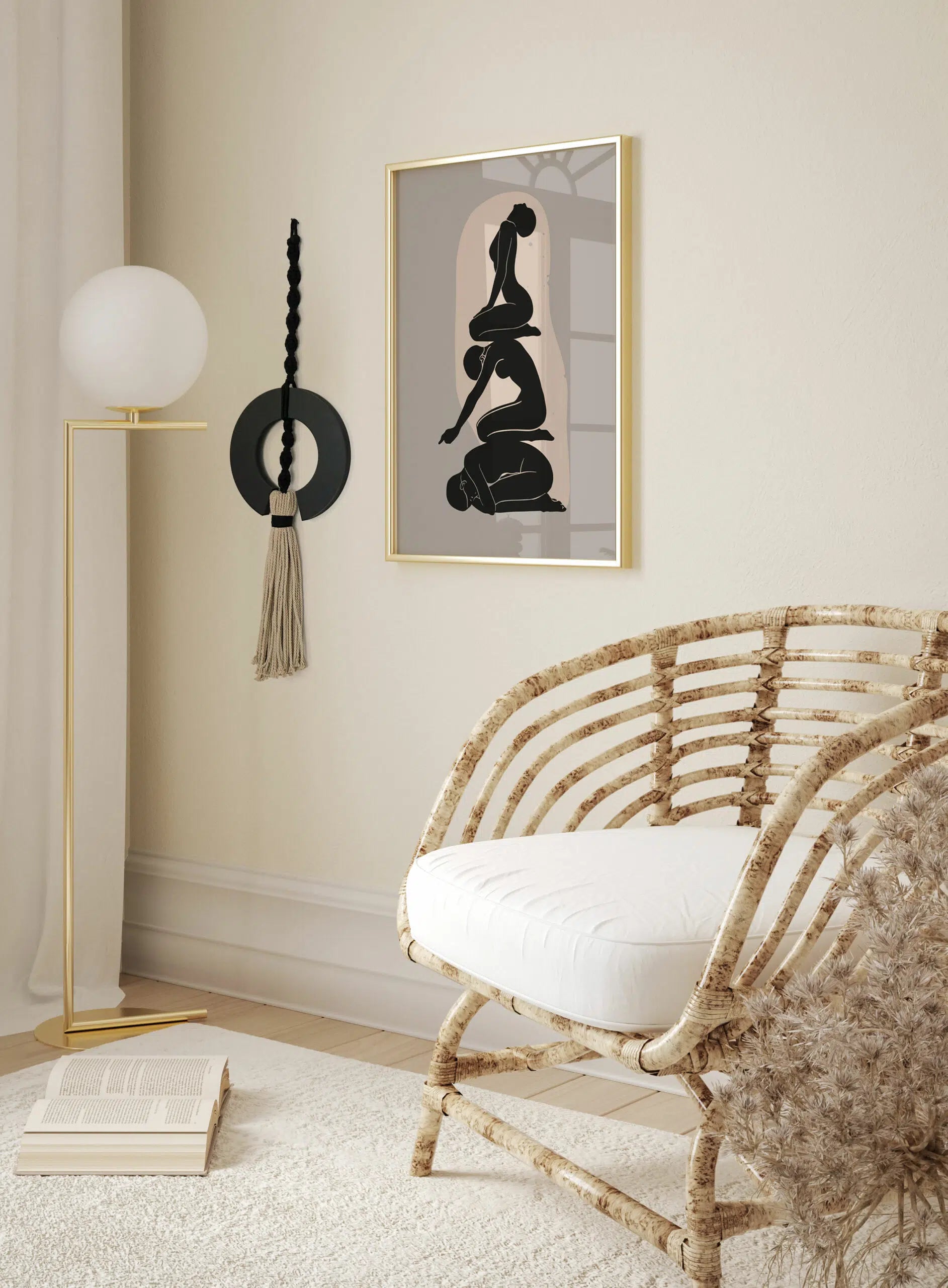 תכשיט קיר - תחריט עיגול שחור בשילוב מקרמה