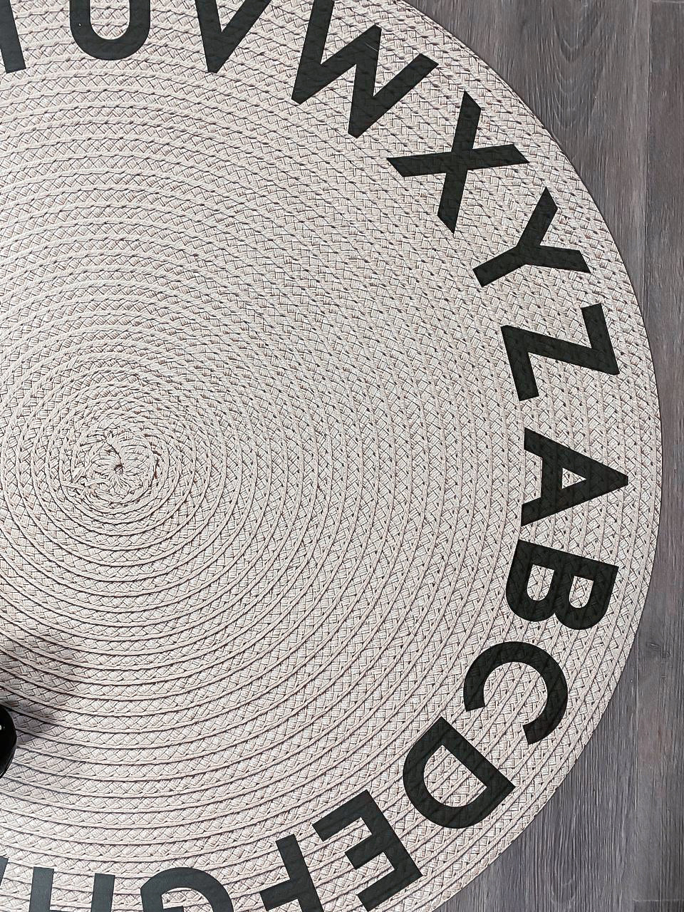 שטיח ויניל עגול - דגם Letters