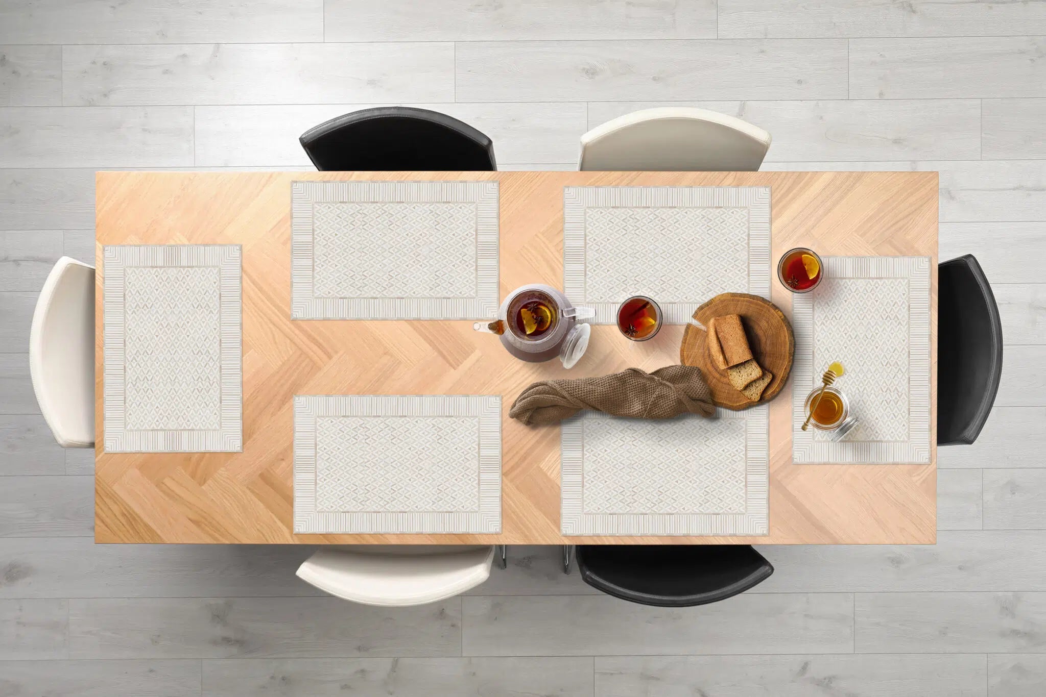 פלייסמט ויניל - דגם Moroccan geometric