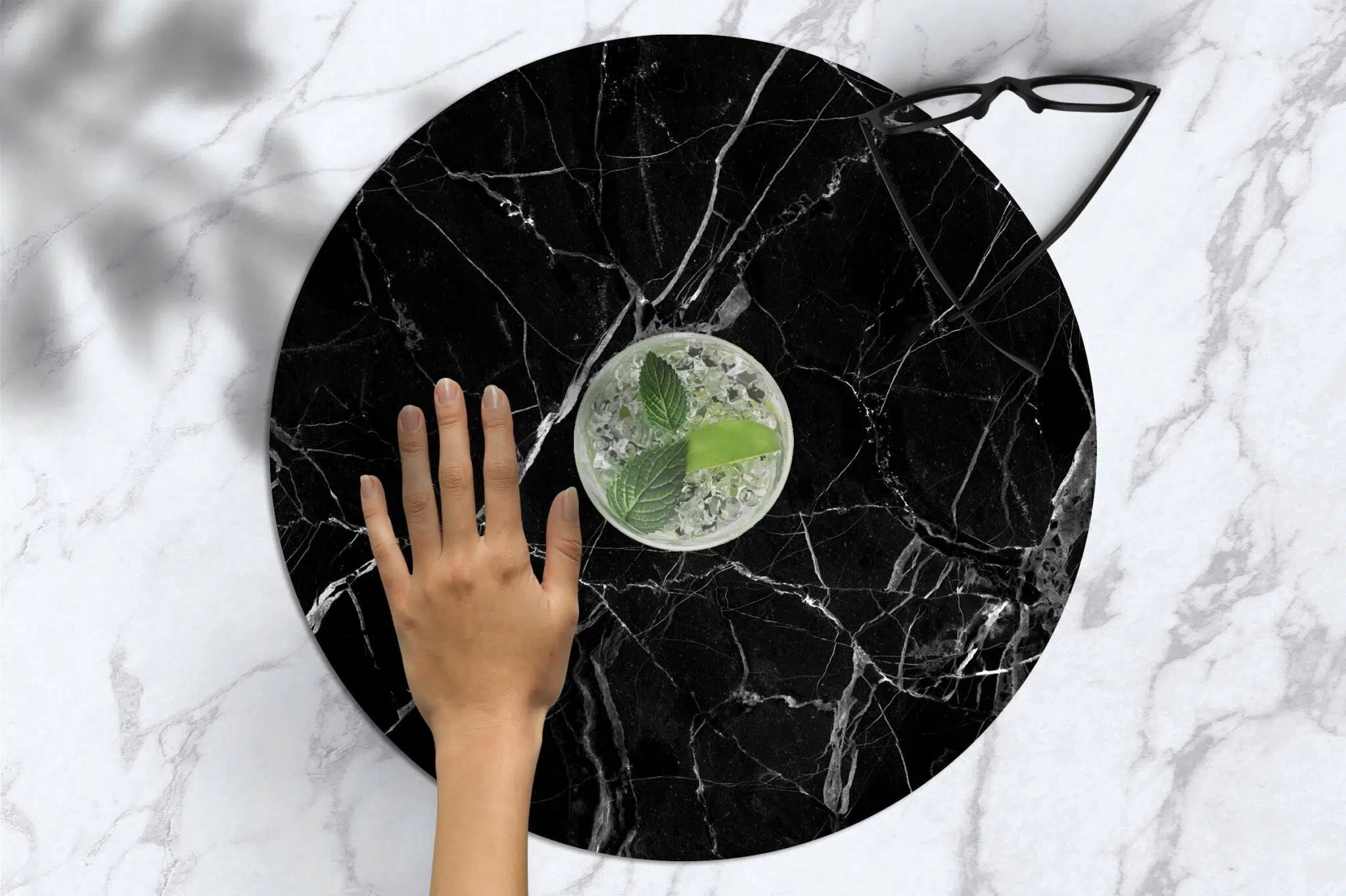 עודפים - מפת ויניל עגולה - דגם Black Marble