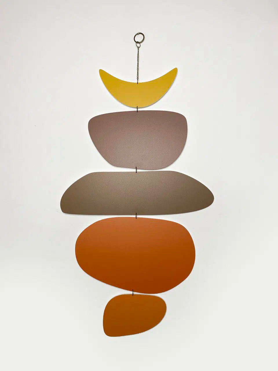 תכשיט קיר בלאנס חום