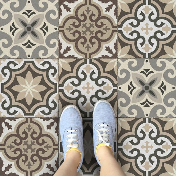 שטיח ויניל - דגם Tiles חום