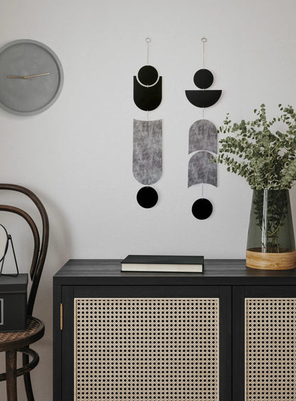 שלישיית תכשיטי קיר - אפור