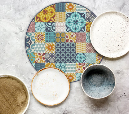 פלייסמט ויניל עגול - דגם Tiles צבעוני