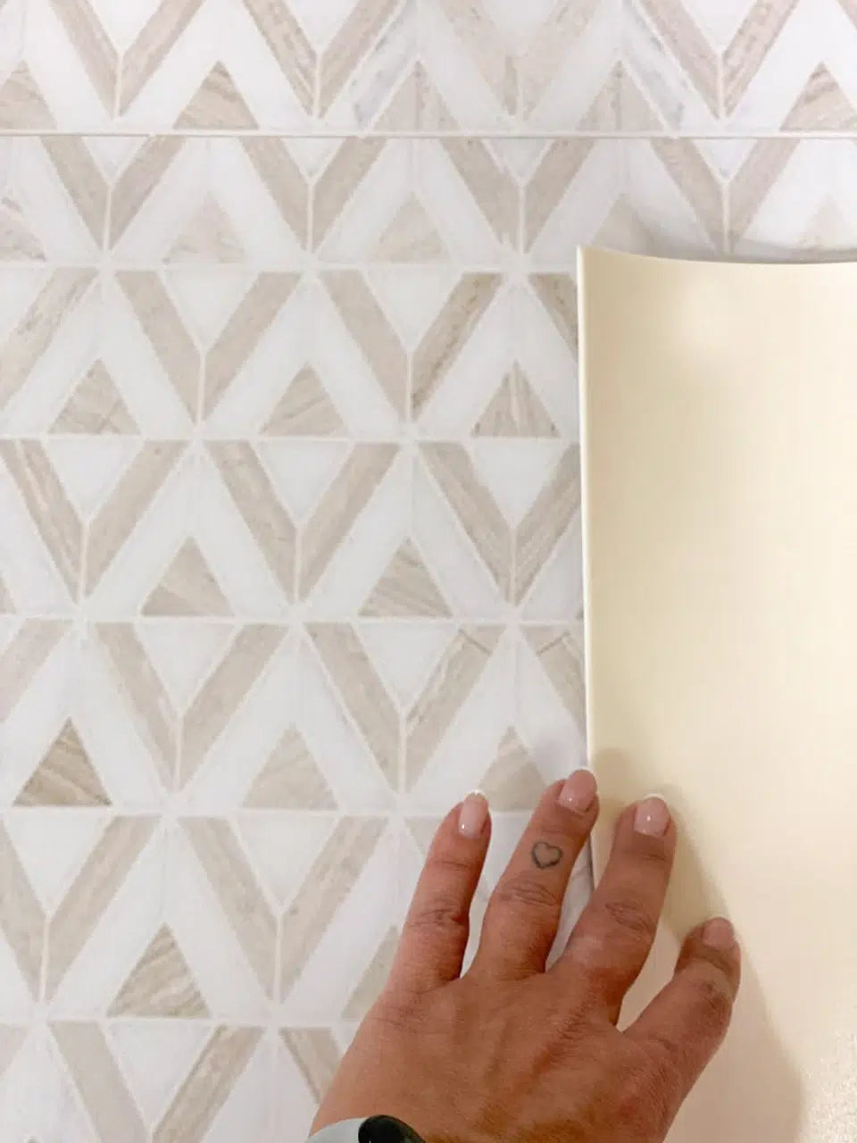 עודפים - שטיח ויניל מעוצב - דגם Moroccan geometric floor