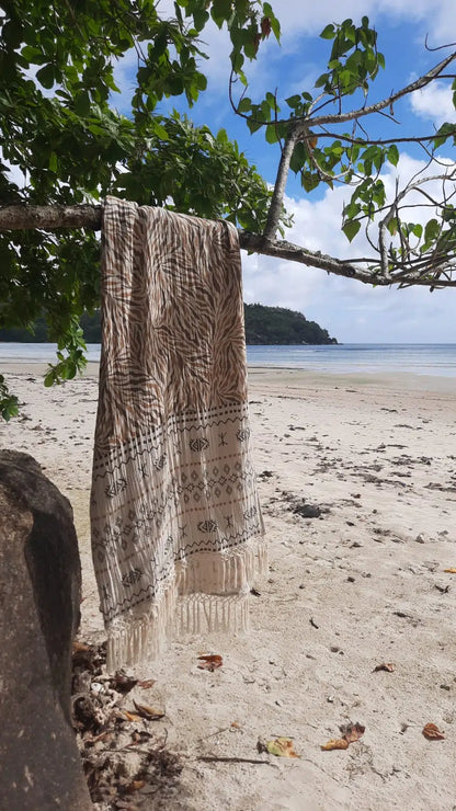 כירבולית טטרה Desert