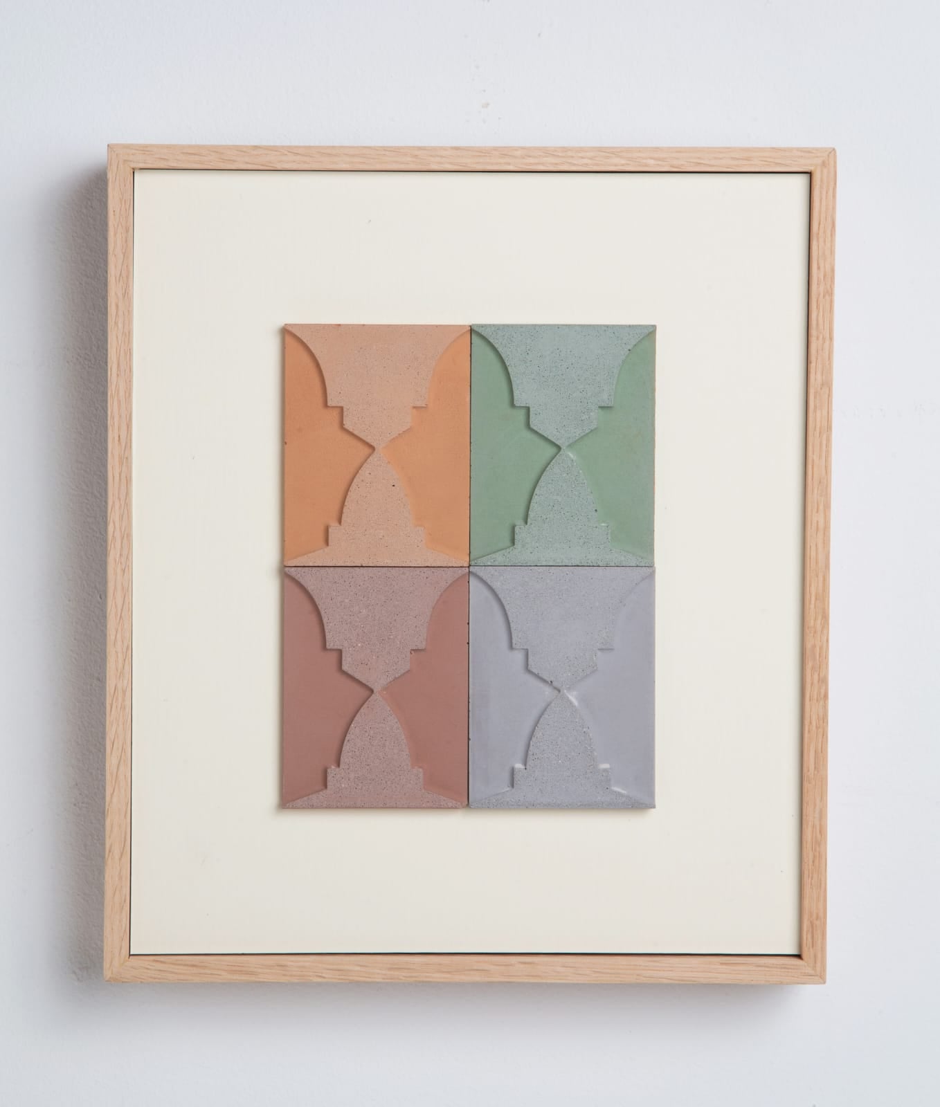 תבליט אריחי בטון - דגם חסן השני