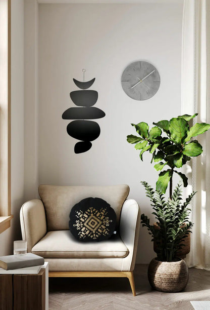 תכשיט קיר בלאנס שחור