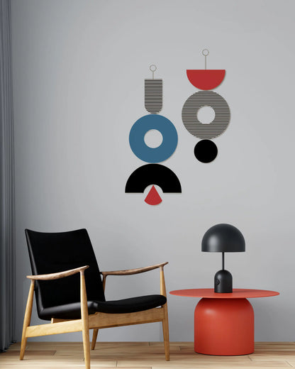 תכשיט קיר גיאומטרי כחול