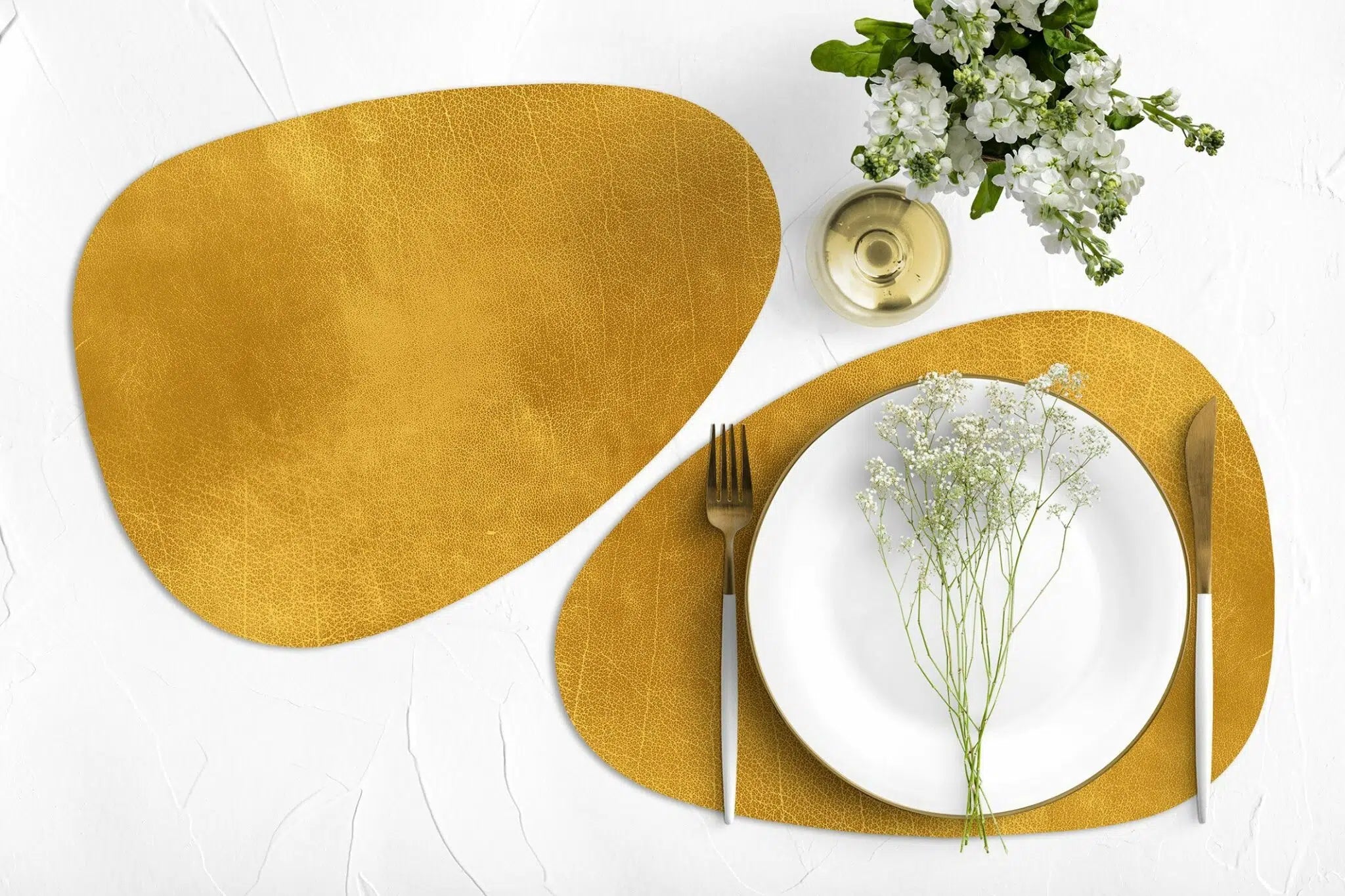 פלייסמט ויניל צורני - דגם זהב