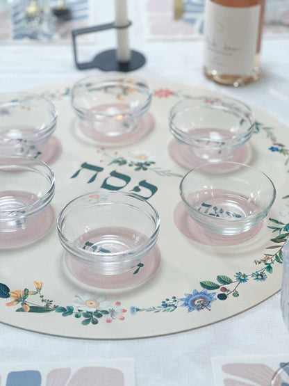 פלייסמט ויניל עגול- דגם צלחת פסח פרחוני