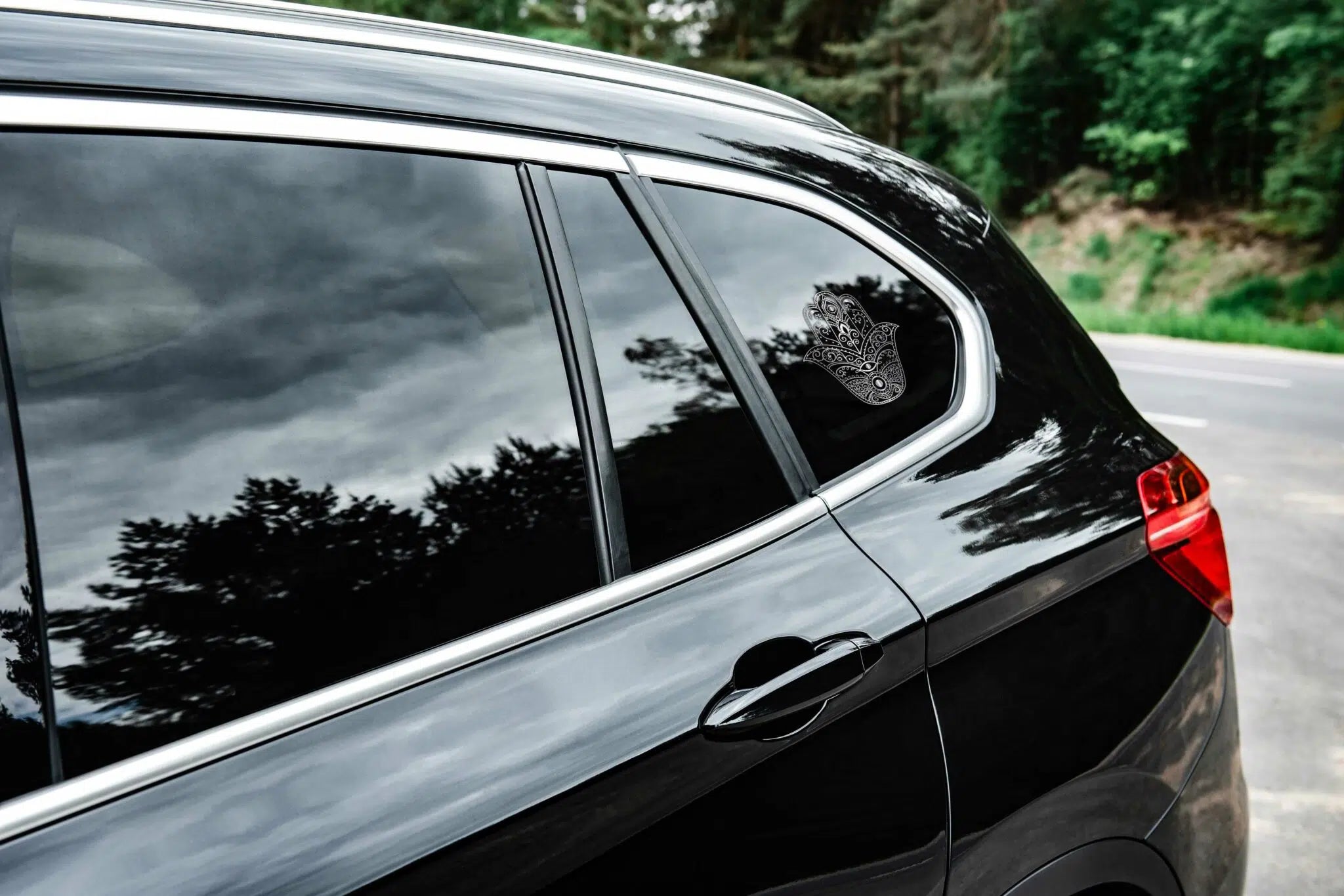 GlassIt חמסה כסף