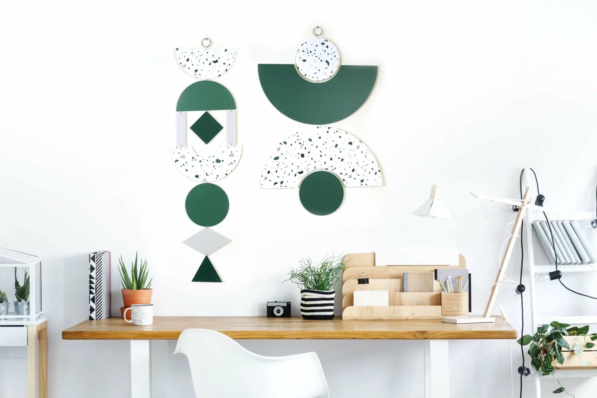 עודפים - תכשיט קיר - No.4 Green Terrazzo Schindler