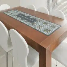 דיר-בלאק-שולחן