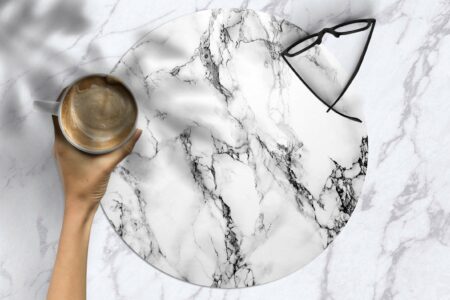 flat-lay-round-white-marble