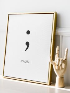 pause-A4-frame