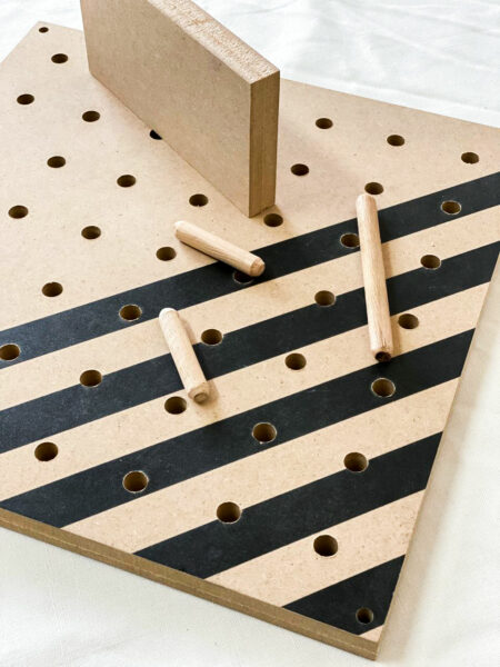 לוח DECO'PEG מודולרי מעוצב מעץ בודד