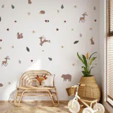 forest-animals-on-wall